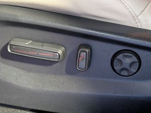 Used 2017 Honda CR-V Touring image 20