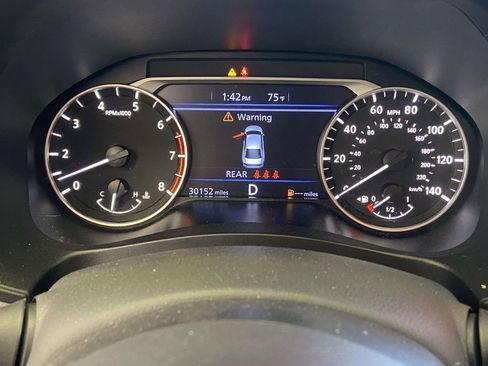 Used 2025 Nissan Altima 2.5 SV image 24