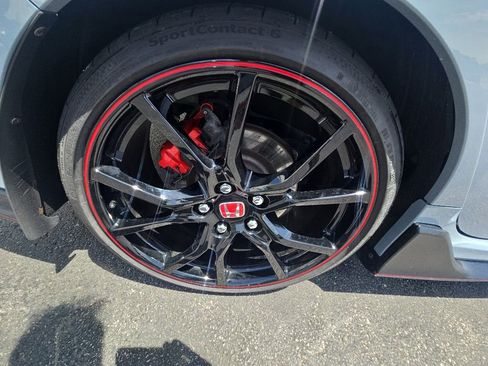 Used 2020 Honda Civic Type R image 10