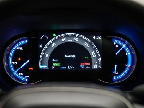Used 2020 Toyota RAV4 Limited w/ Limited Grade Weather Package AWD/4WD image 25