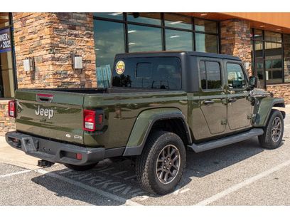 Used 2022 Jeep Gladiator Overland w/ Popular Equipment Package