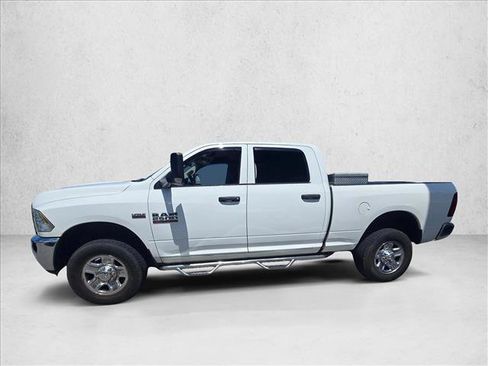Used 2015 RAM 2500 Tradesman w/ Chrome Appearance Group AWD/4WD image 8