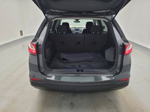 Used 2020 Chevrolet Equinox LS w/ LPO, Cargo Package AWD/4WD image 29