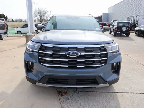 New 2026 Ford Explorer Active w/ Active Comfort Package image 10