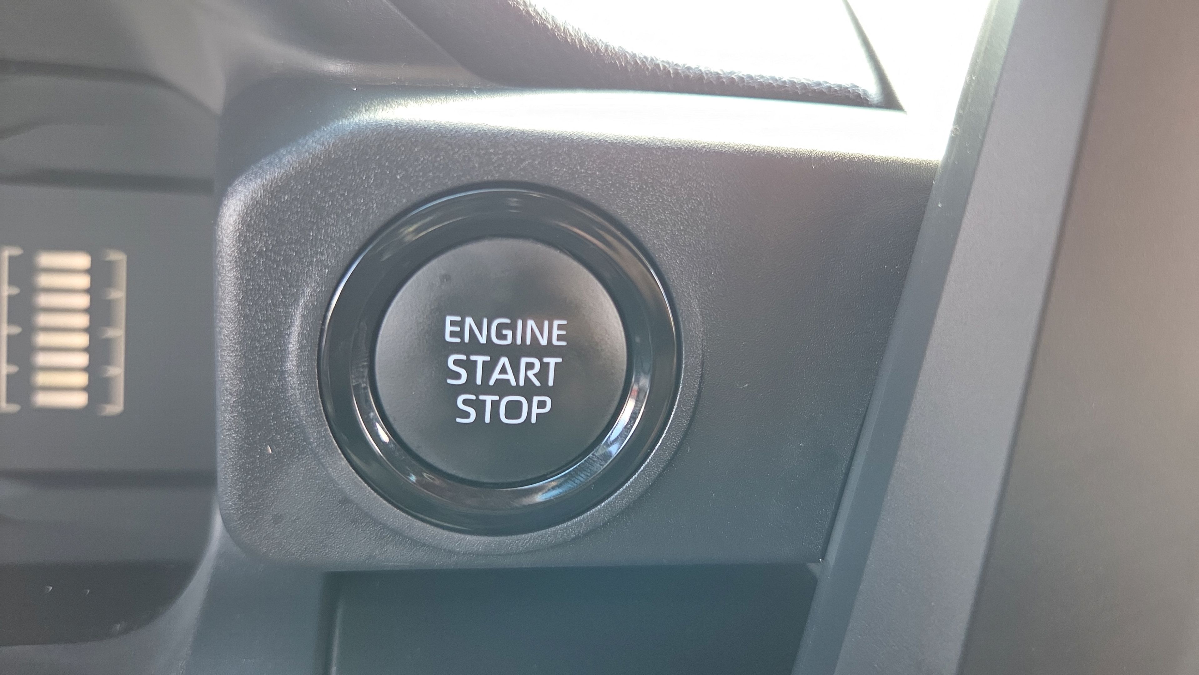 Used 2024 Toyota Tacoma SR RWD image 24