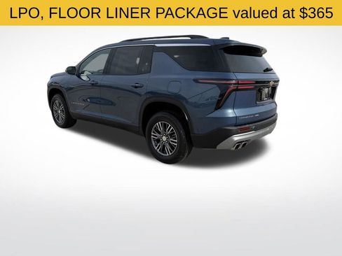 Used 2025 Chevrolet Traverse LT w/ LPO, Floor Liner Package image 3