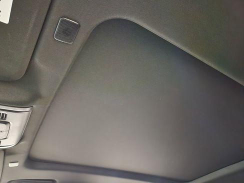 Used 2023 GMC Yukon XL AT4 image 46