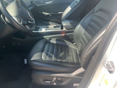 Used 2024 Ford Edge SEL image 14