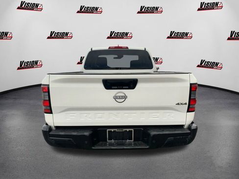 Used 2025 Nissan Frontier S w/ S Utility Package image 6