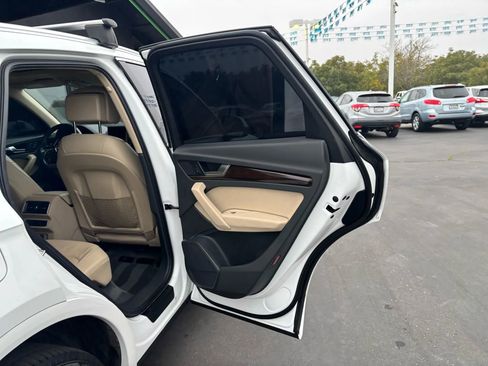 Used 2019 Audi Q5 2.0T Premium image 16