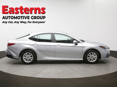 Used 2025 Toyota Camry LE FWD image 45