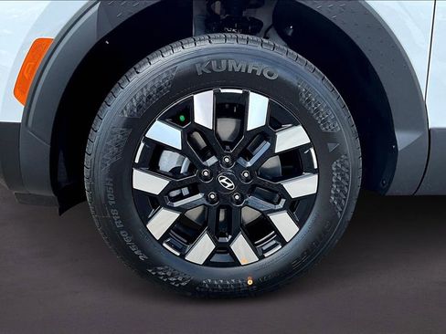 Used 2026 Hyundai Santa Cruz SEL image 11