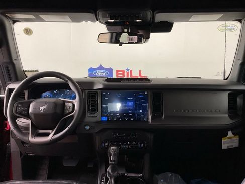 New 2026 Ford Bronco Big Bend w/ Black Diamond Package AWD/4WD image 18