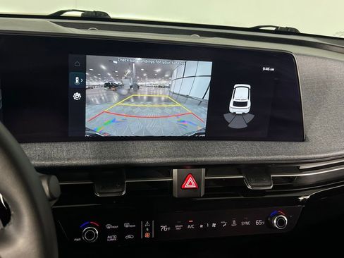 Used 2024 Kia EV6 Light image 18