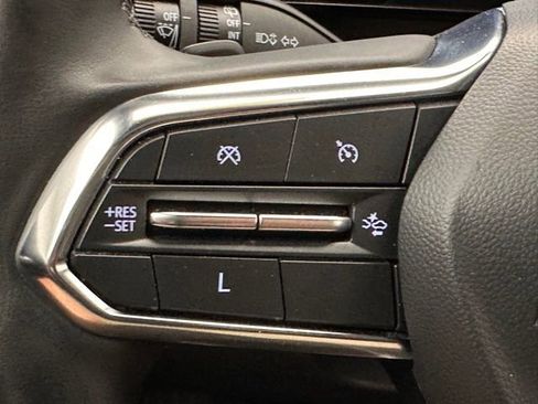 Used 2025 Chevrolet Equinox LT w/ Convenience Package II image 10