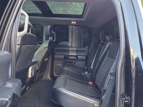 Used 2019 Ford F250 Lariat w/ Lariat Ultimate Package AWD/4WD image 28