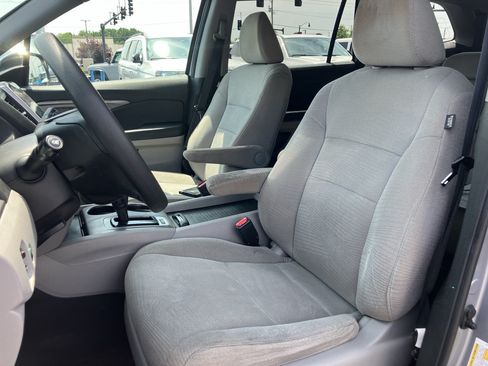 Used 2018 Honda Pilot EX image 14