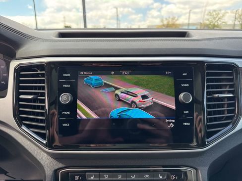 Used 2023 Volkswagen Atlas SE w/ Panoramic Sunroof Package image 20