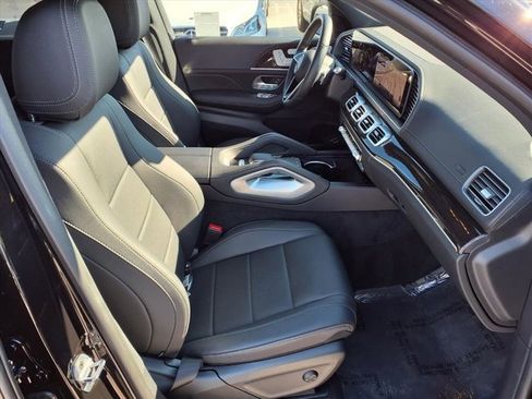 Certified 2025 Mercedes-Benz GLS 450 4MATIC image 15