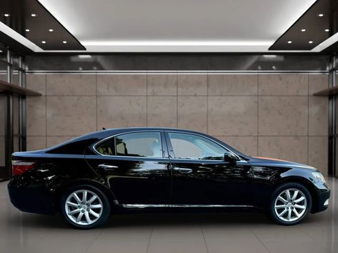 Used 2009 Lexus LS 460 RWD image 10