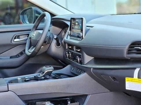 New 2026 Nissan Rogue SV image 10