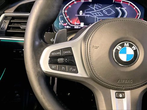 Used 2019 BMW 330i xDrive Sedan w/ M Sport Package AWD/4WD image 24