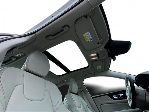 Certified 2023 Volvo S60 B5 Ultimate image 27