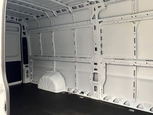 Used 2024 RAM ProMaster 3500 image 11
