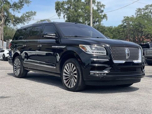 Used 2019 Lincoln Navigator L Reserve AWD/4WD image 8