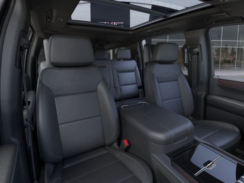 New 2026 GMC Yukon XL Denali w/ Denali Reserve Package AWD/4WD image 16