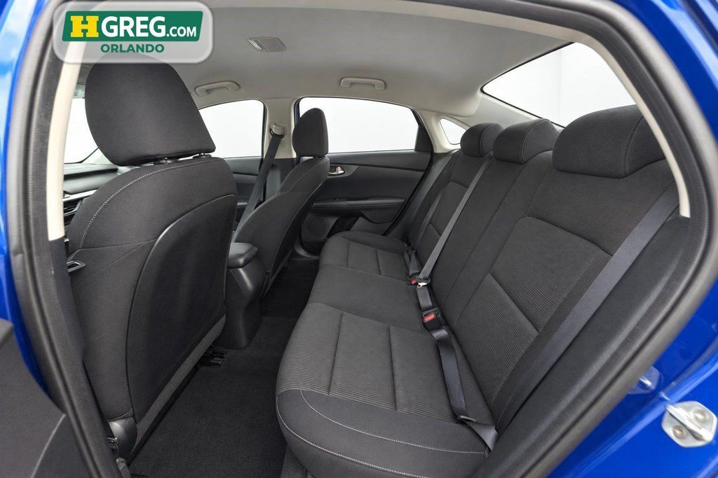 Used 2021 Kia Forte LXS FWD image 12