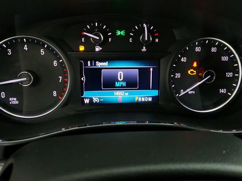 Certified 2022 Buick Encore Preferred AWD/4WD image 20