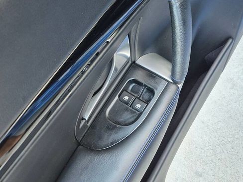Used 2017 Maserati GranTurismo Sport RWD image 49