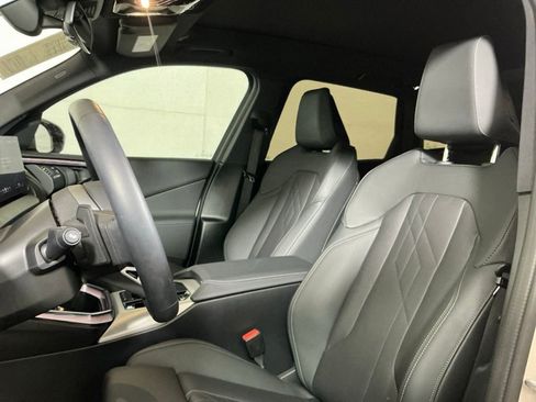 Certified 2025 BMW X3 xDrive30 w/ Premium Package AWD/4WD image 21