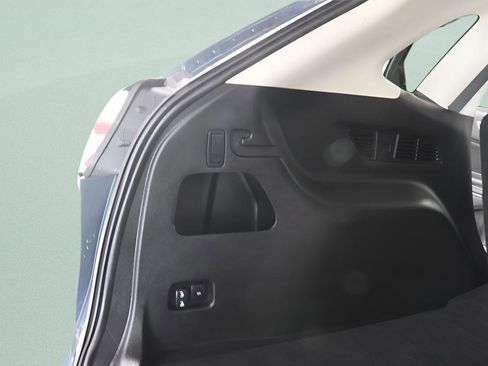 Used 2024 Ford Edge SEL image 29