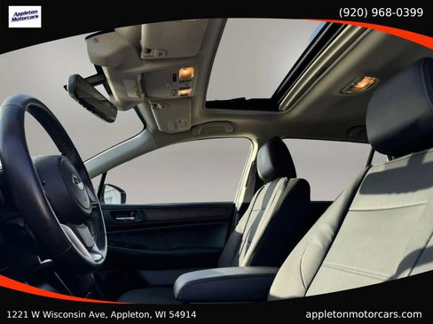 Used 2018 Subaru Outback 2.5i Limited image 26