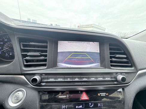 Used 2020 Hyundai Elantra Value Edition w/ Cargo Package (C1) image 16