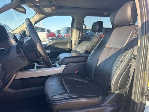 Used 2020 Ford F250 Lariat image 8