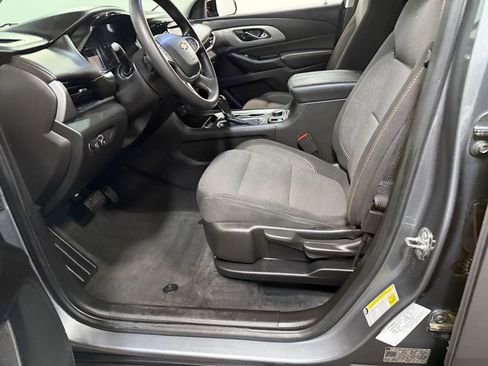 Used 2020 Chevrolet Traverse LS image 57