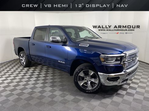 Used 2023 RAM 1500 Laramie AWD/4WD image 1