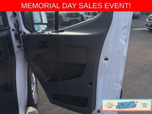 Used 2024 Ford Transit 250 Low Roof w/ Exterior Upgrade Package RWD image 13