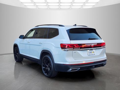 Used 2024 Volkswagen Atlas SE FWD image 5