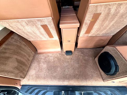 Used 2019 Mercedes-Benz Sprinter 144 image 40