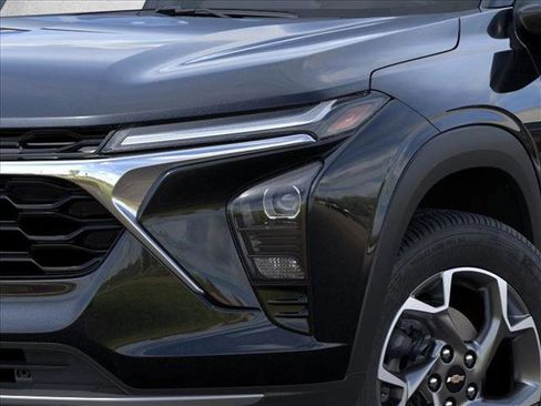 New 2026 Chevrolet Trax LT image 10
