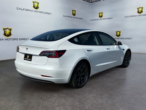 Used 2023 Tesla Model 3 Standard Range RWD image 5
