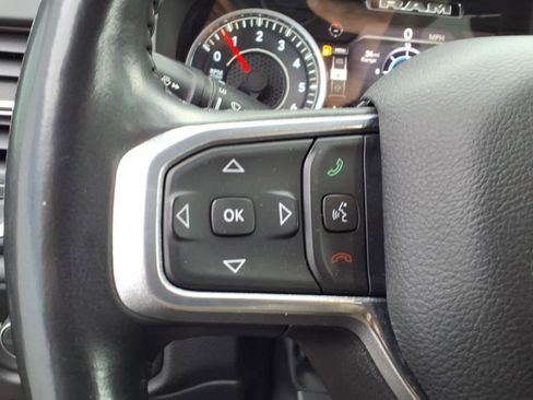 Used 2023 RAM 1500 Laramie AWD/4WD image 16