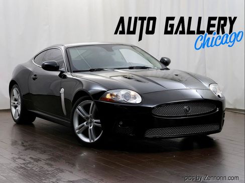 Used 2009 Jaguar XKR R RWD image 1
