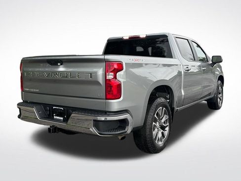 Used 2024 Chevrolet Silverado 1500 LT AWD/4WD image 6