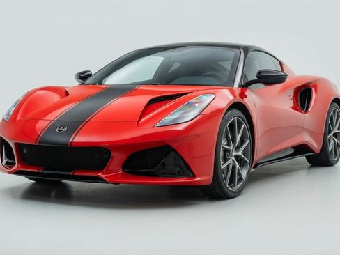 New 2025 Lotus Emira image 1