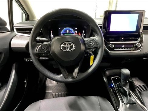 Certified 2026 Toyota Corolla LE FWD image 6